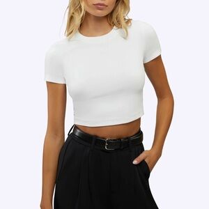 Cuts Tomboy Tee Cropped